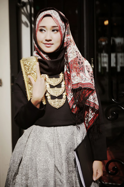 Dian Pelangi at Paris Fashion Week, muslim fashion, modest fashion, indonesian fashion, muslim designer, indonesian designer